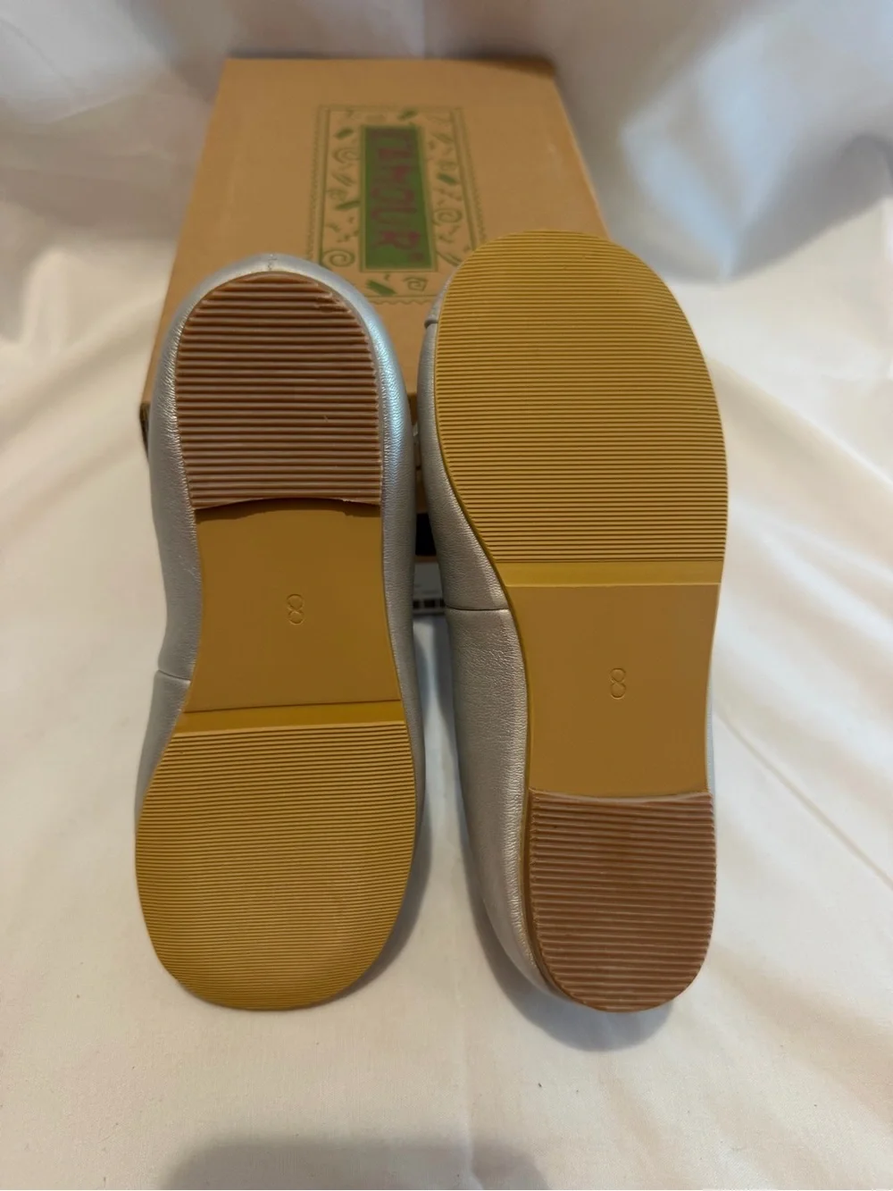 NWT L'Amour Silver Bow Ballet Flat Girls Size 8